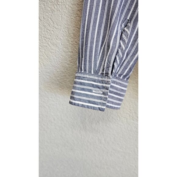 Rails Gray and White 3/4 Sleeve Notched Collar Shirt - Picture 4 of 6